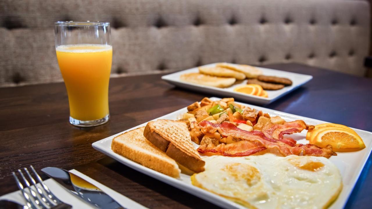 Holiday Inn - Clarksville Northeast By Ihg 외부 사진